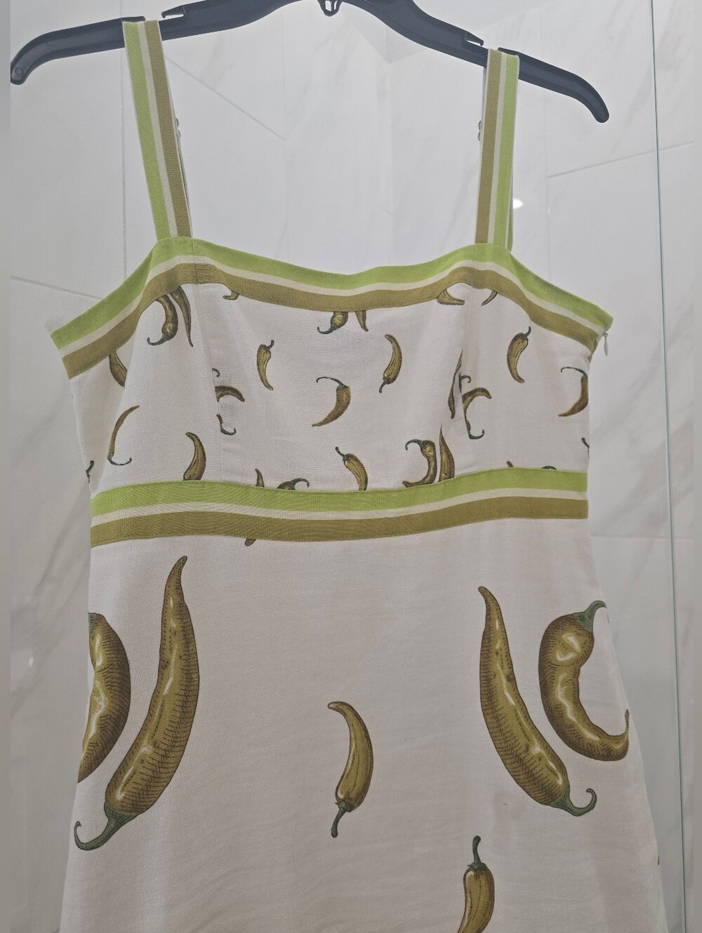 Rachel Zoe White Emphire Maxi Dress w/Bold Olive Green Peppers, Green Border S:2 - Picture 2 of 5